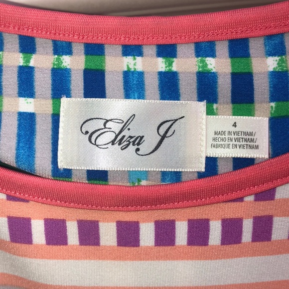 Colorful dress - Picture 3 of 4